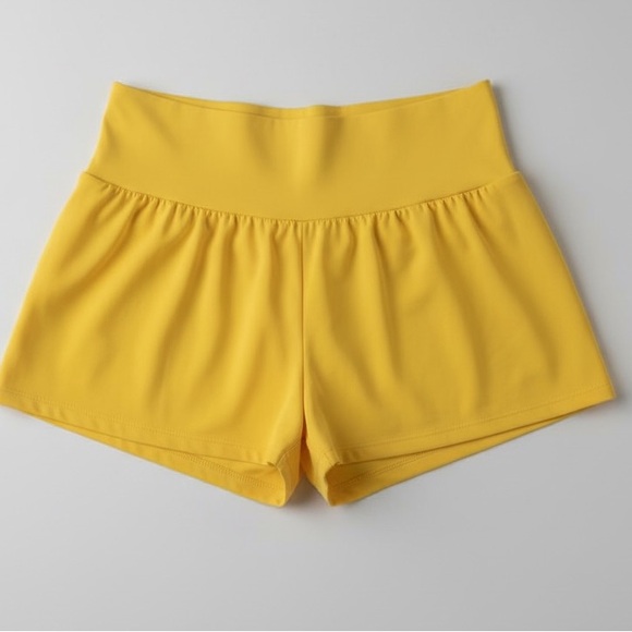 HALARA Pants - HALARA SoftlyZero Airy Super High Waisted Cool Touch Yoga Shorts with Pockets